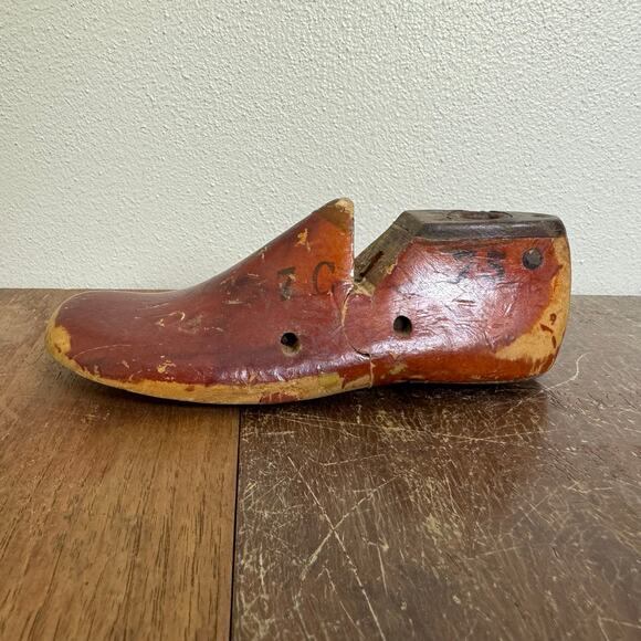 Vintage‎ Antique? Wooden Cobbler Shoe Form Gebl Company Size 7C - Picture 7 of 11